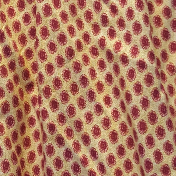 LASCANA VENUS Cream and Light Maroon blouse - Picture 4 of 6